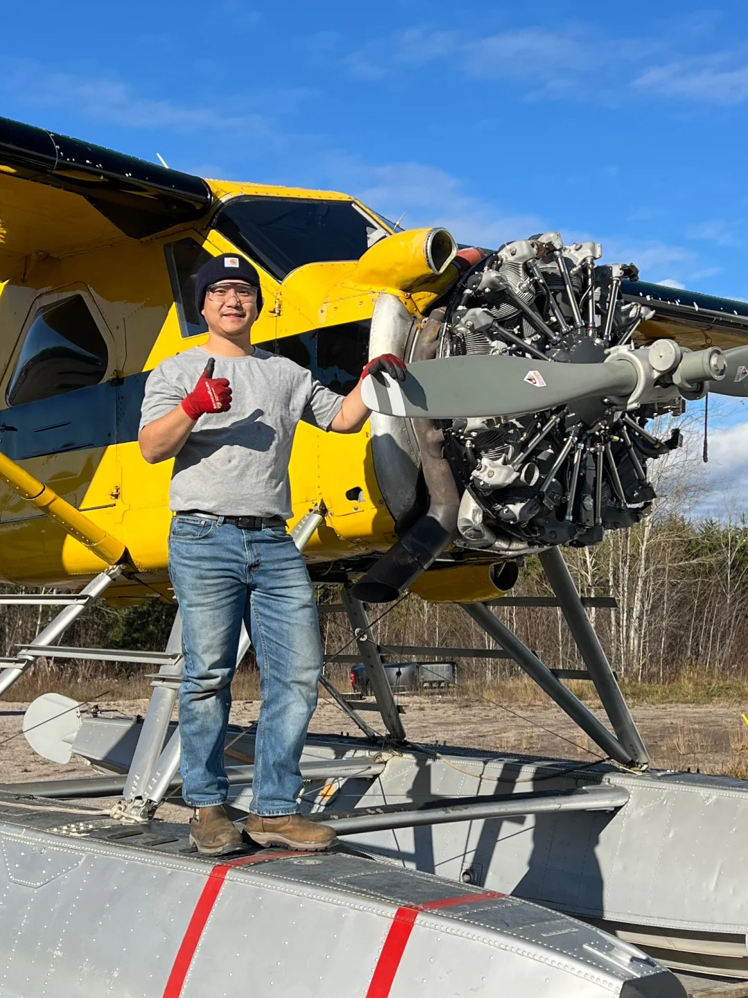 在加拿大第三年，我来到小镇上修飞机