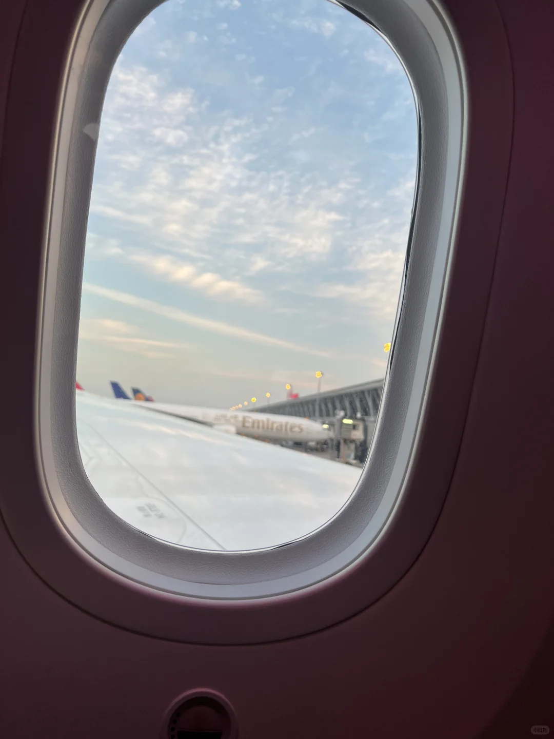 787的窗户可以变色！