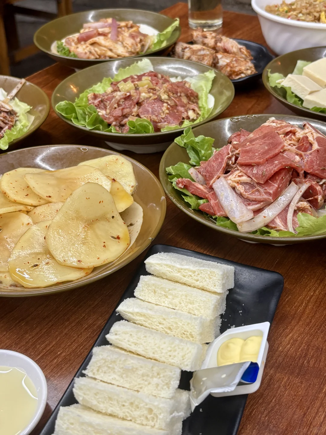 烤肉还得看这家！ 大树下烤肉确实很好吃！