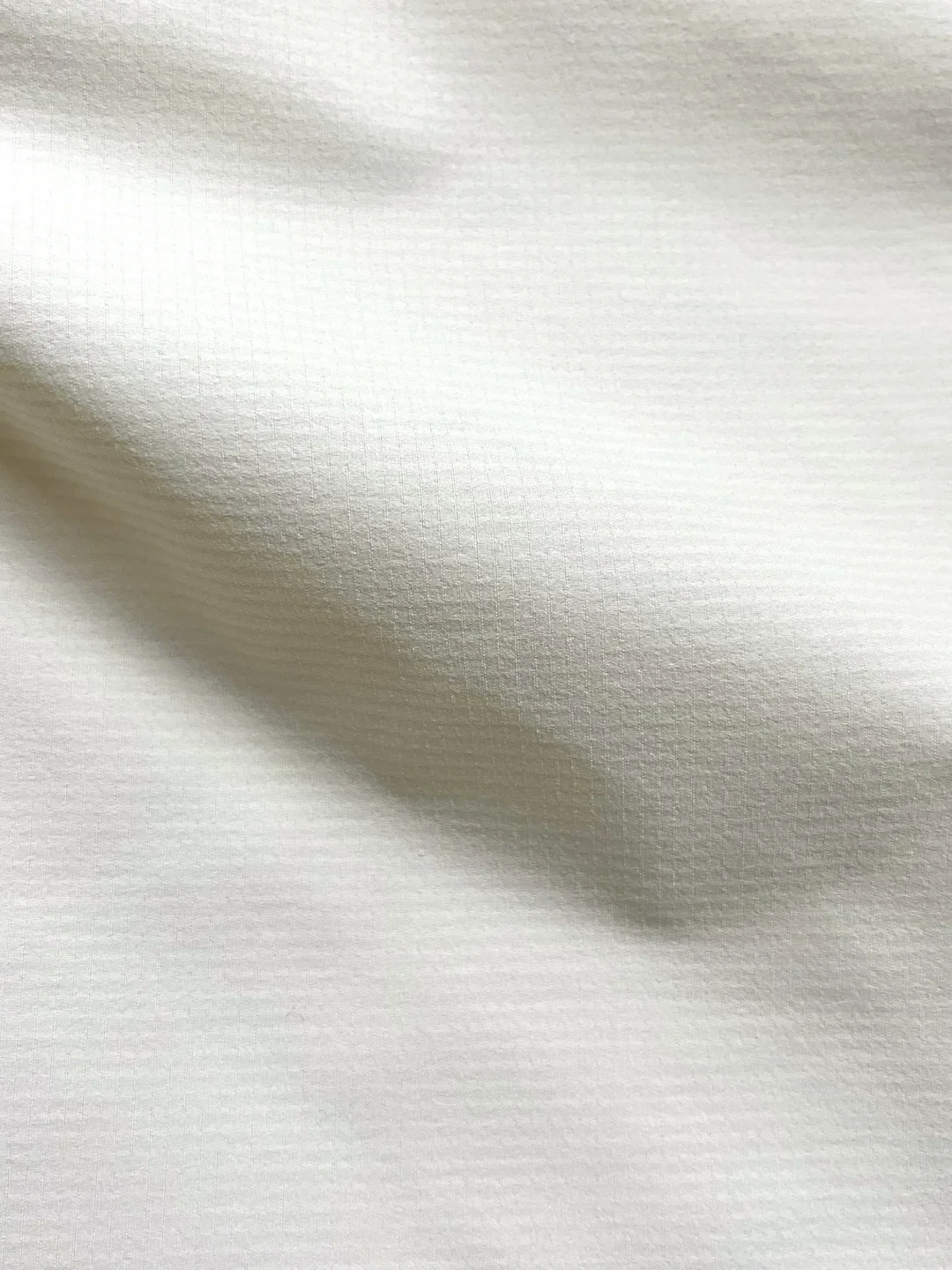 超轻如羽触感沁凉|防晒速干弹力户外面料