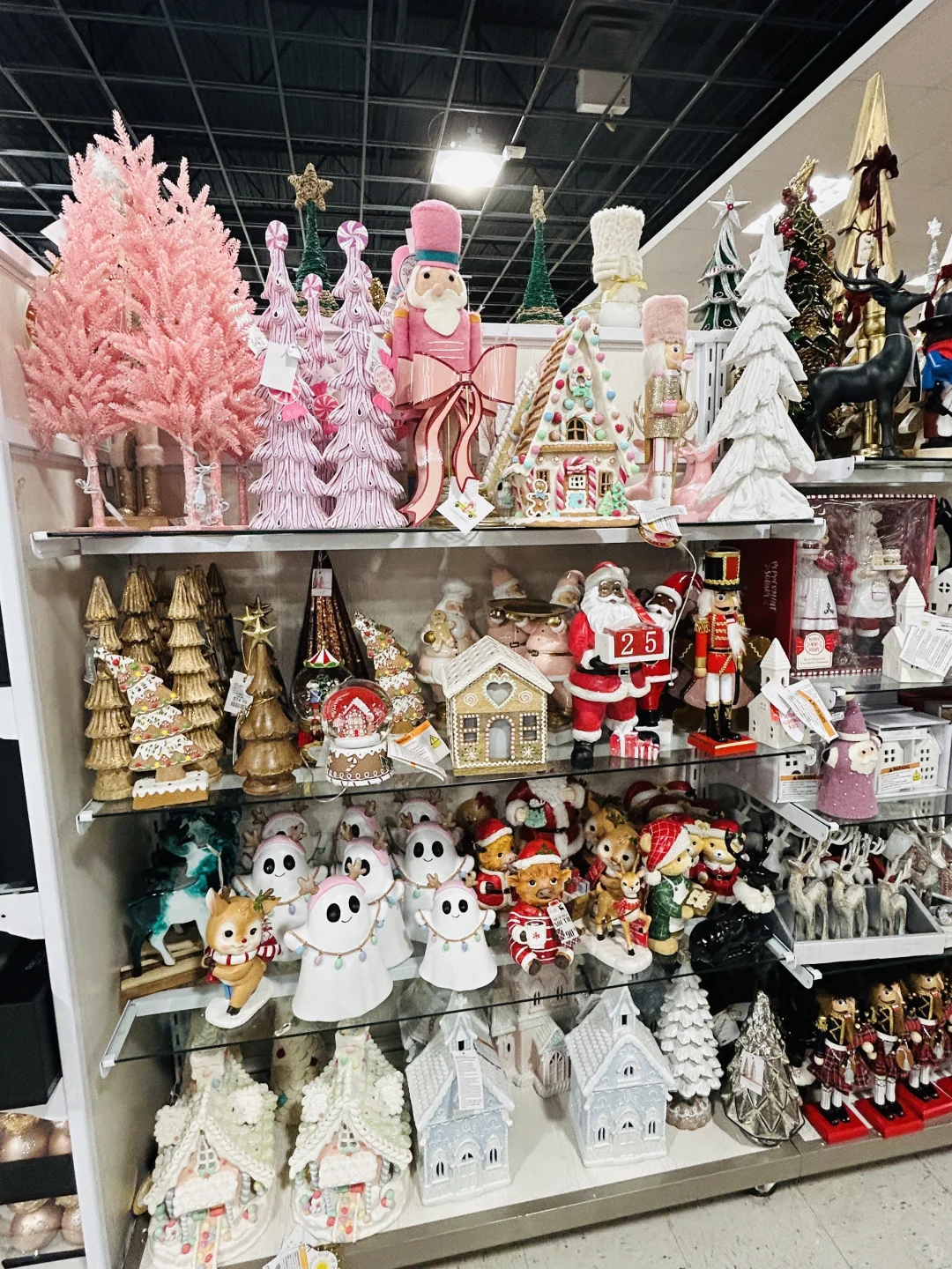 又到去home goods 淘圣诞节装饰品的时候