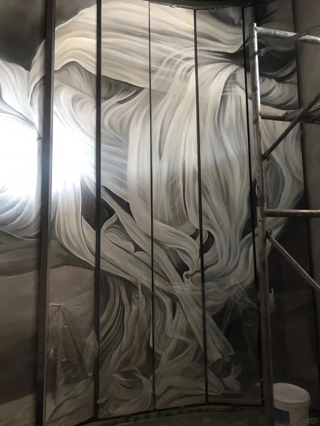 ?墙绘新手必看！乳胶漆使用全攻略