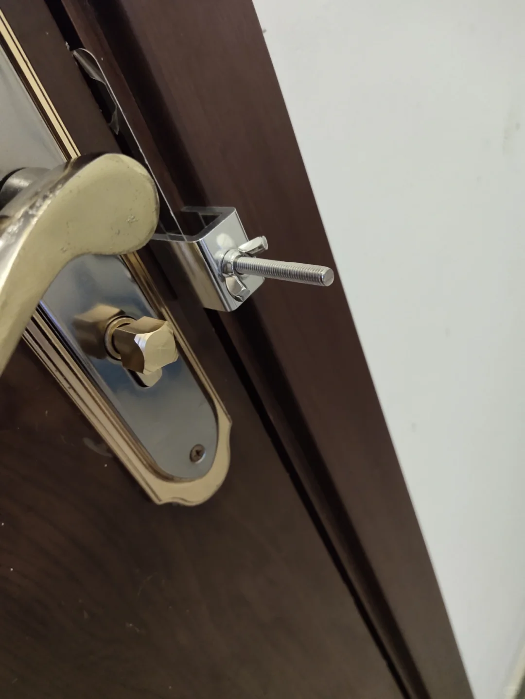 独居女孩的安全感