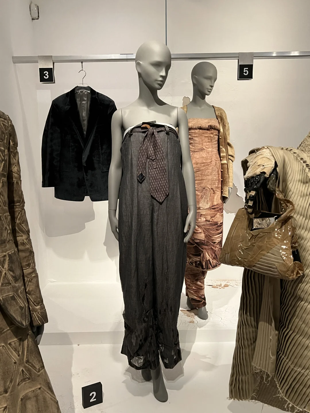 近距离看 Margiela｜Dirty Looks 展览