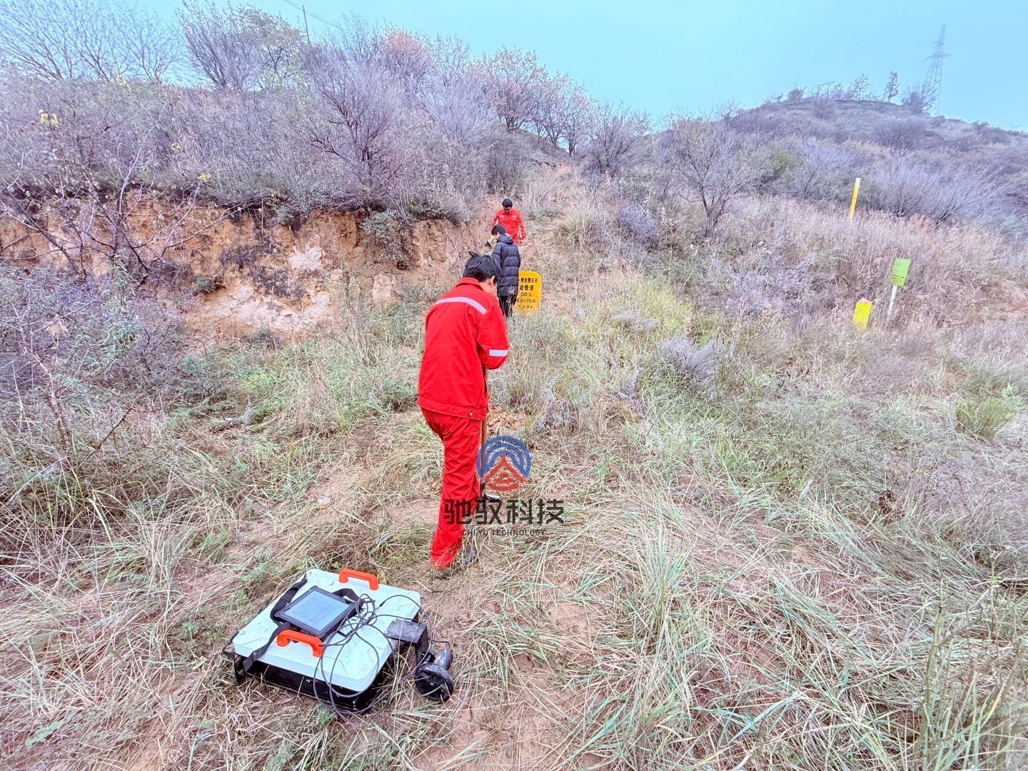 【驰驭科技】探地雷达输油管探测实例