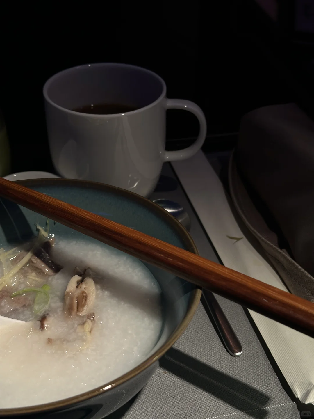 捕获一只国泰波音777-300ER