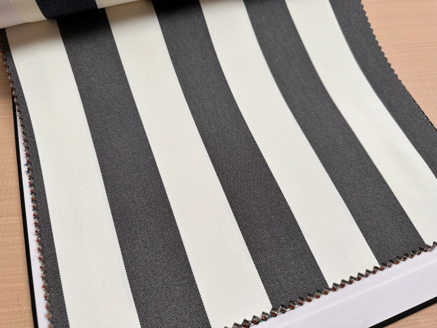 条纹户外面料分享