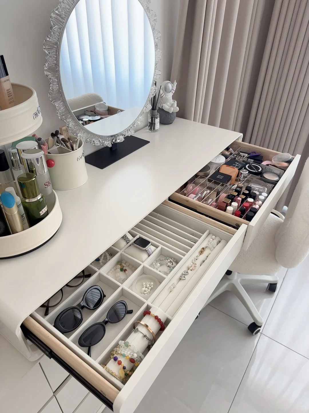 化妆桌真的需要收纳