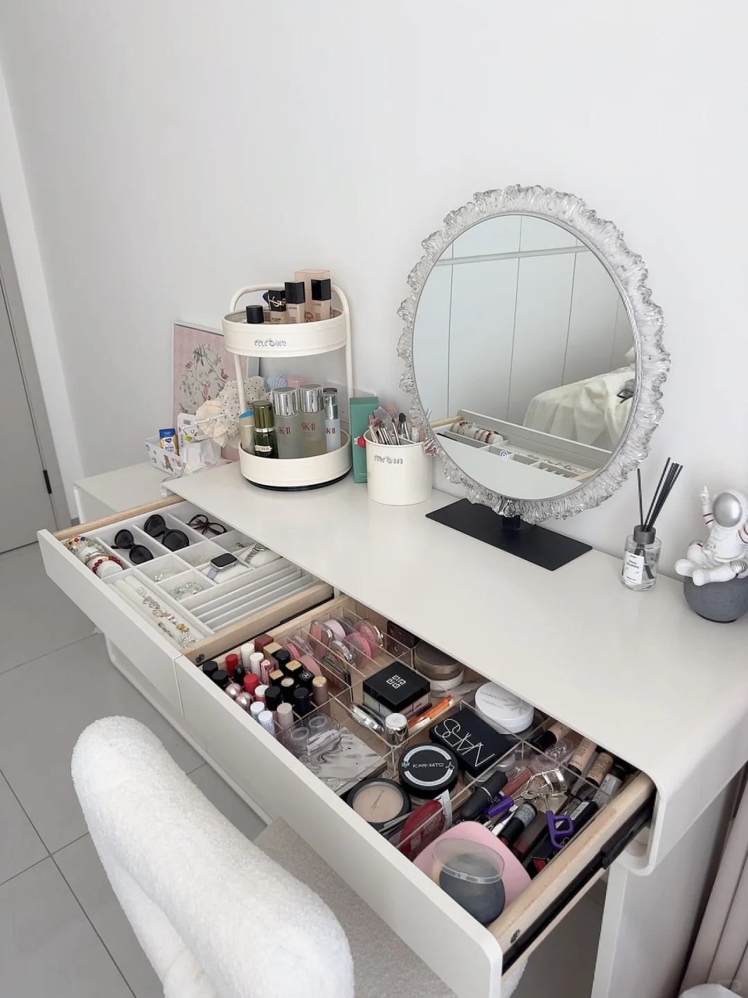 化妆桌真的需要收纳