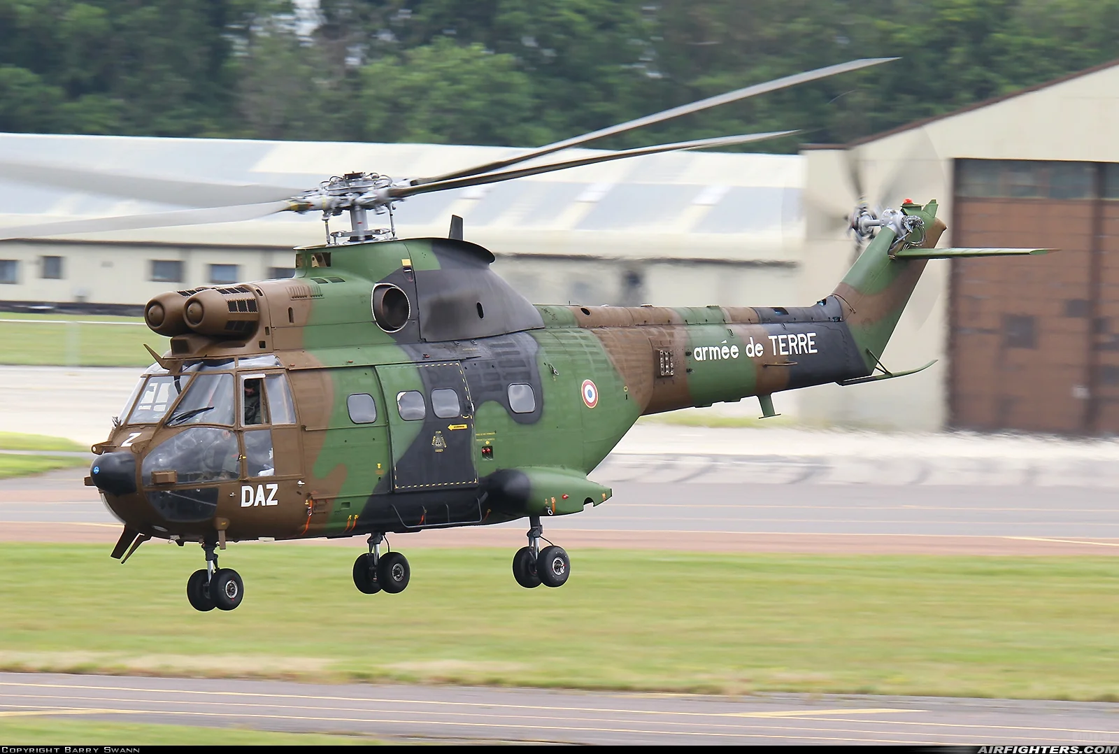 美洲豹SA-330多用途直升机