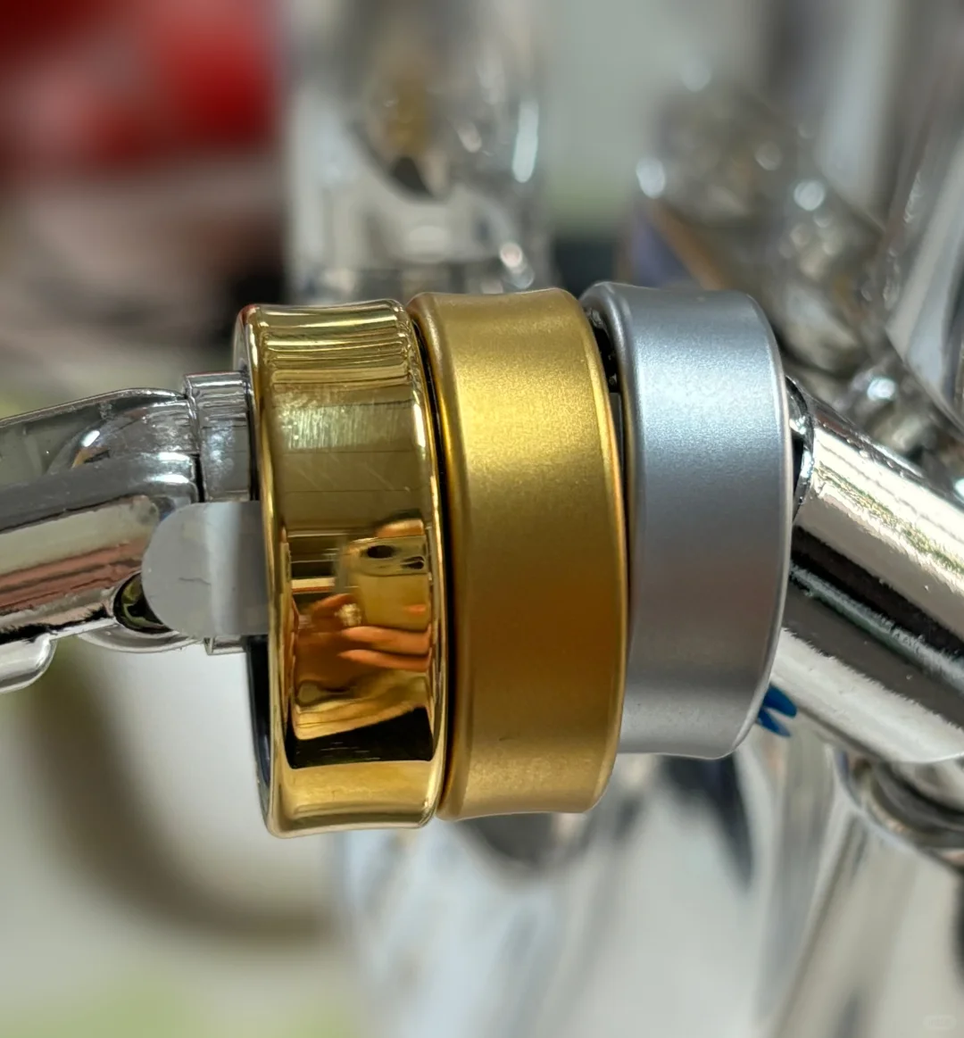 自家工厂制造智能戒指，车间随拍