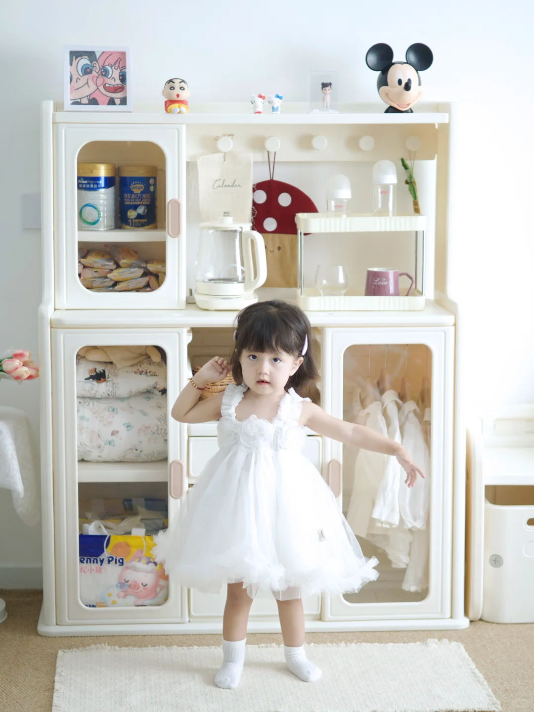 在童话收纳柜里，藏着她的小小世界