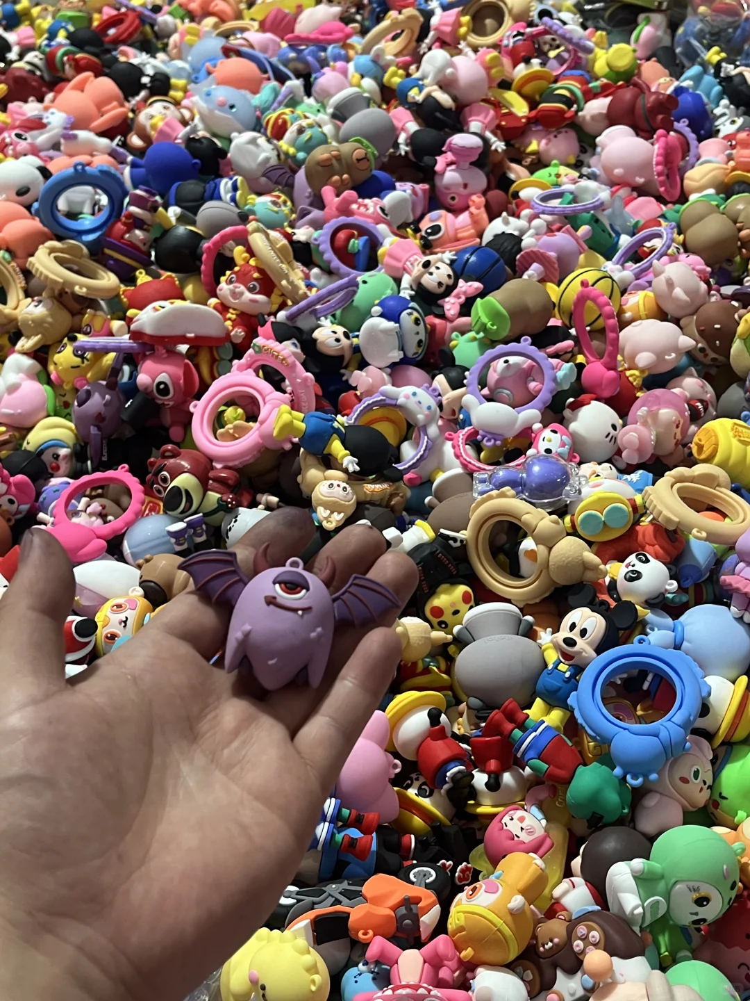 地摊跑量款，拿货几毛卖2-3块，你有兴趣吗