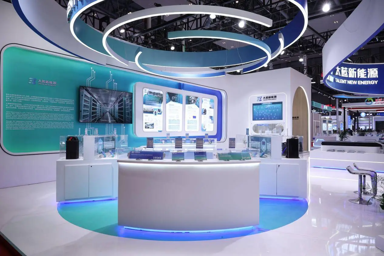 仿真绿色能源沙盘，直观呈现发电储输全流程