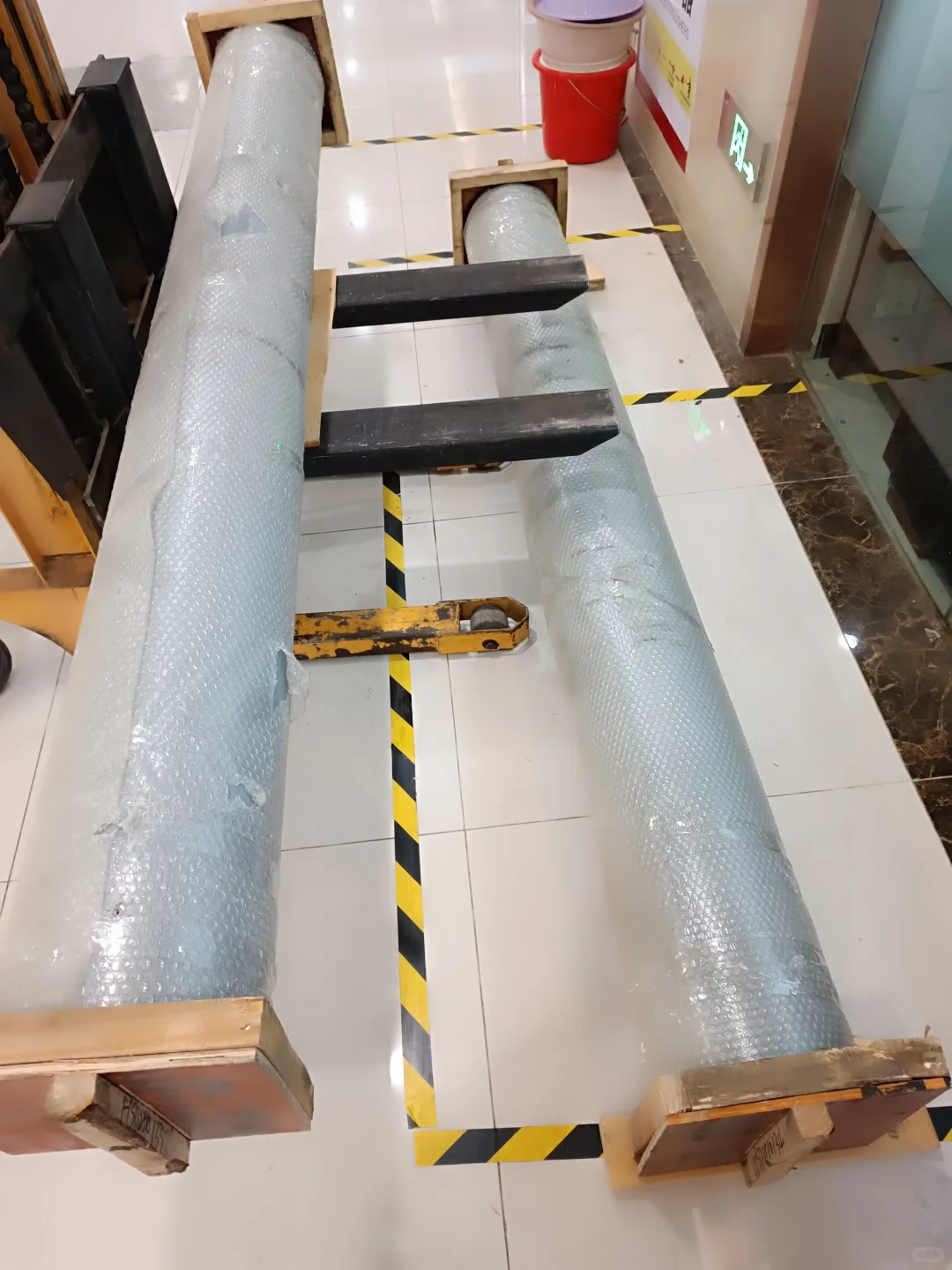 客户定制的输送缸安排发货