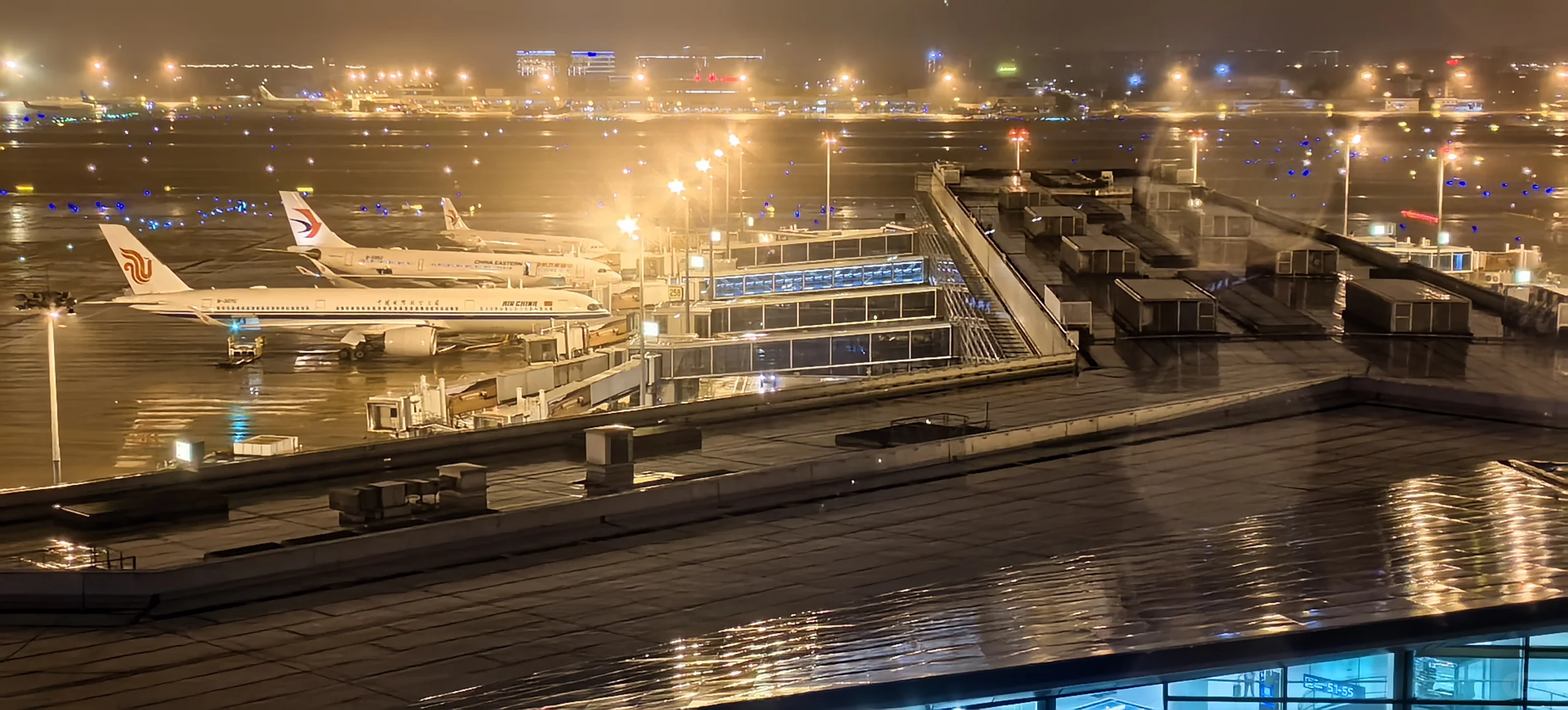 虹桥机场全景打卡 宽体机盛宴