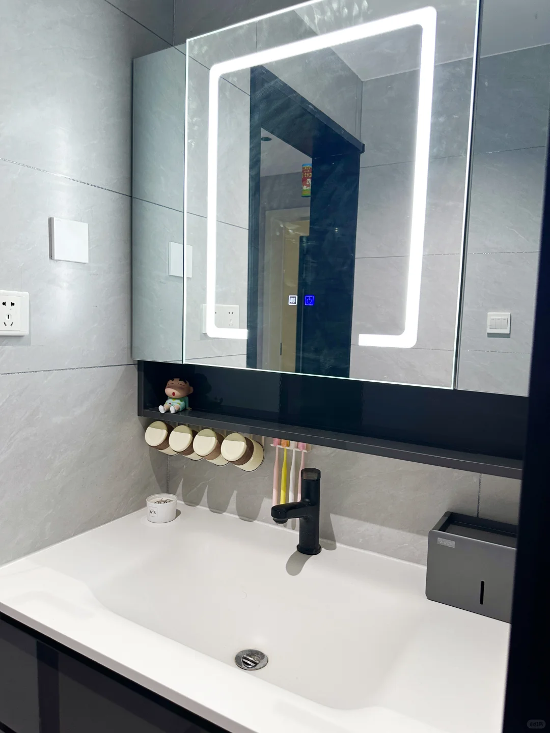 新家的101个快递之牙刷架