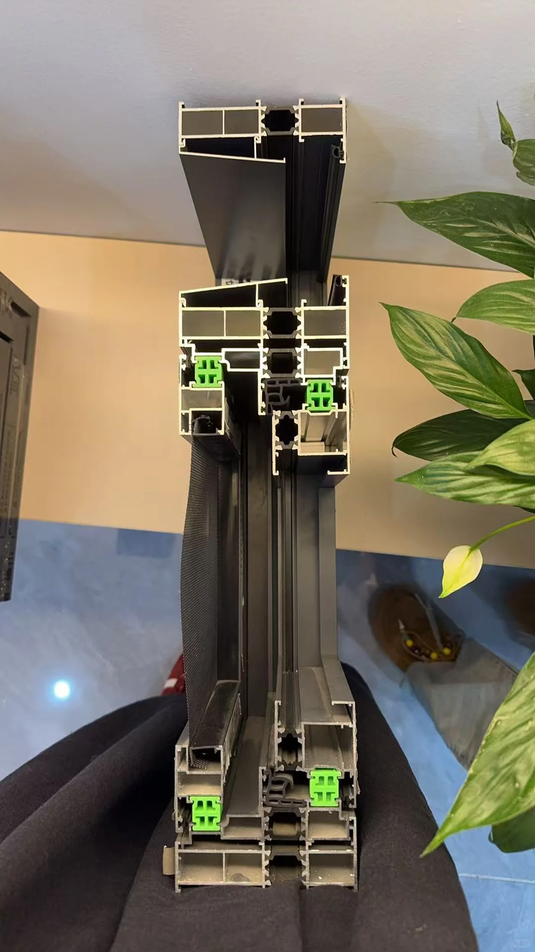 救命!封窗报价差出几个月工资!求真实成交