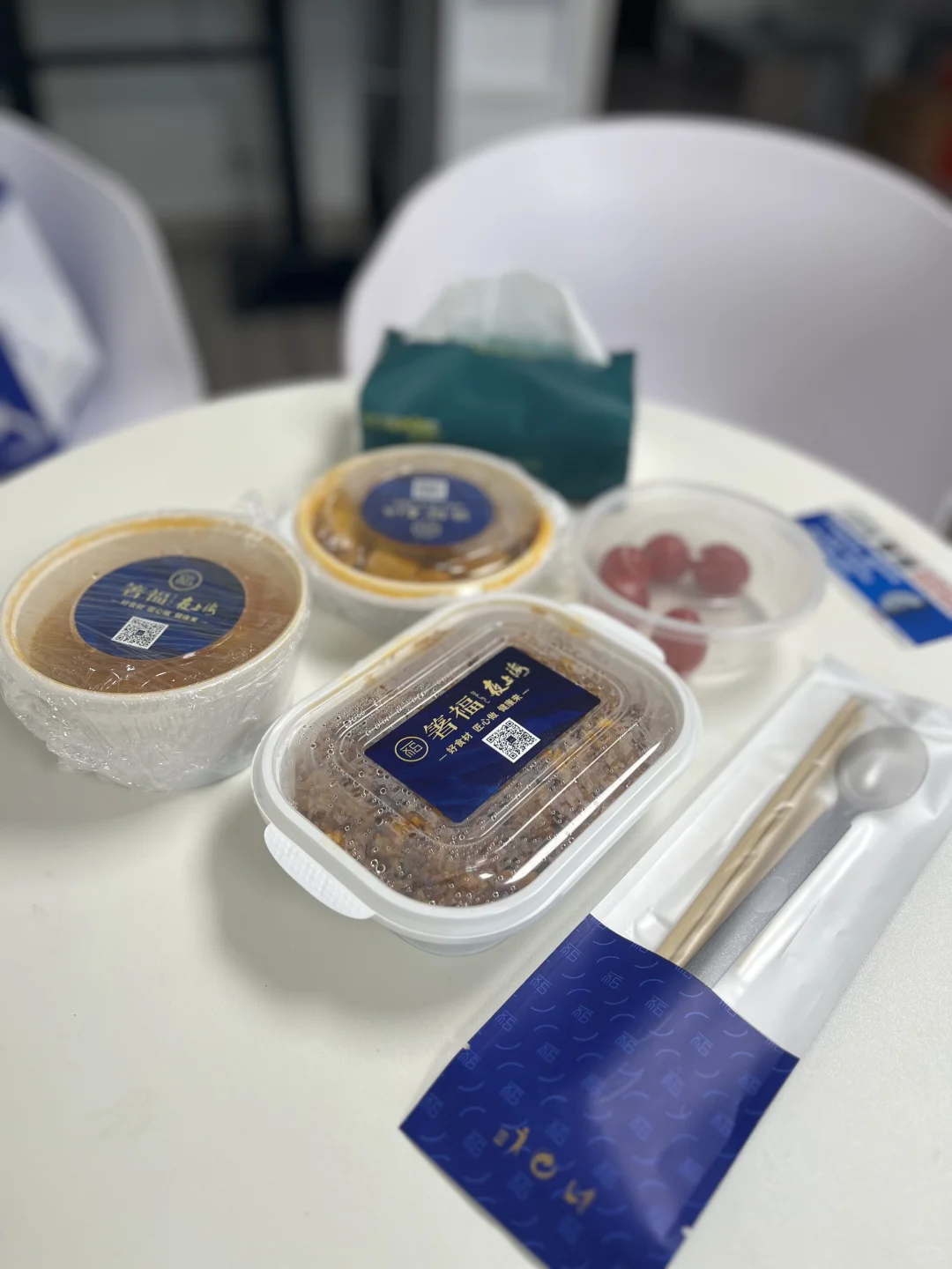 餐饮确实卷，外卖平台也在卷