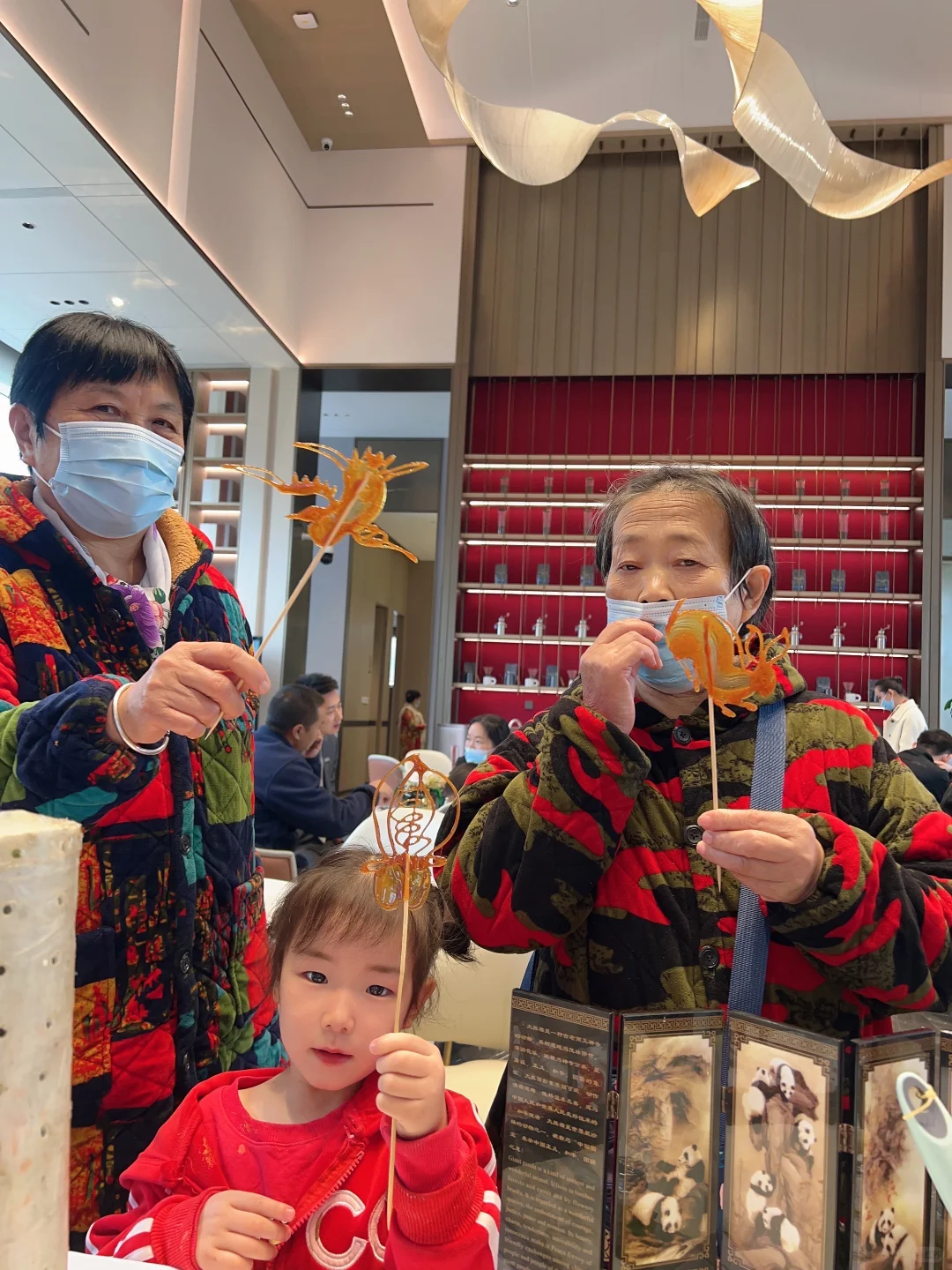 500请的糖画老师现场氛围太好了