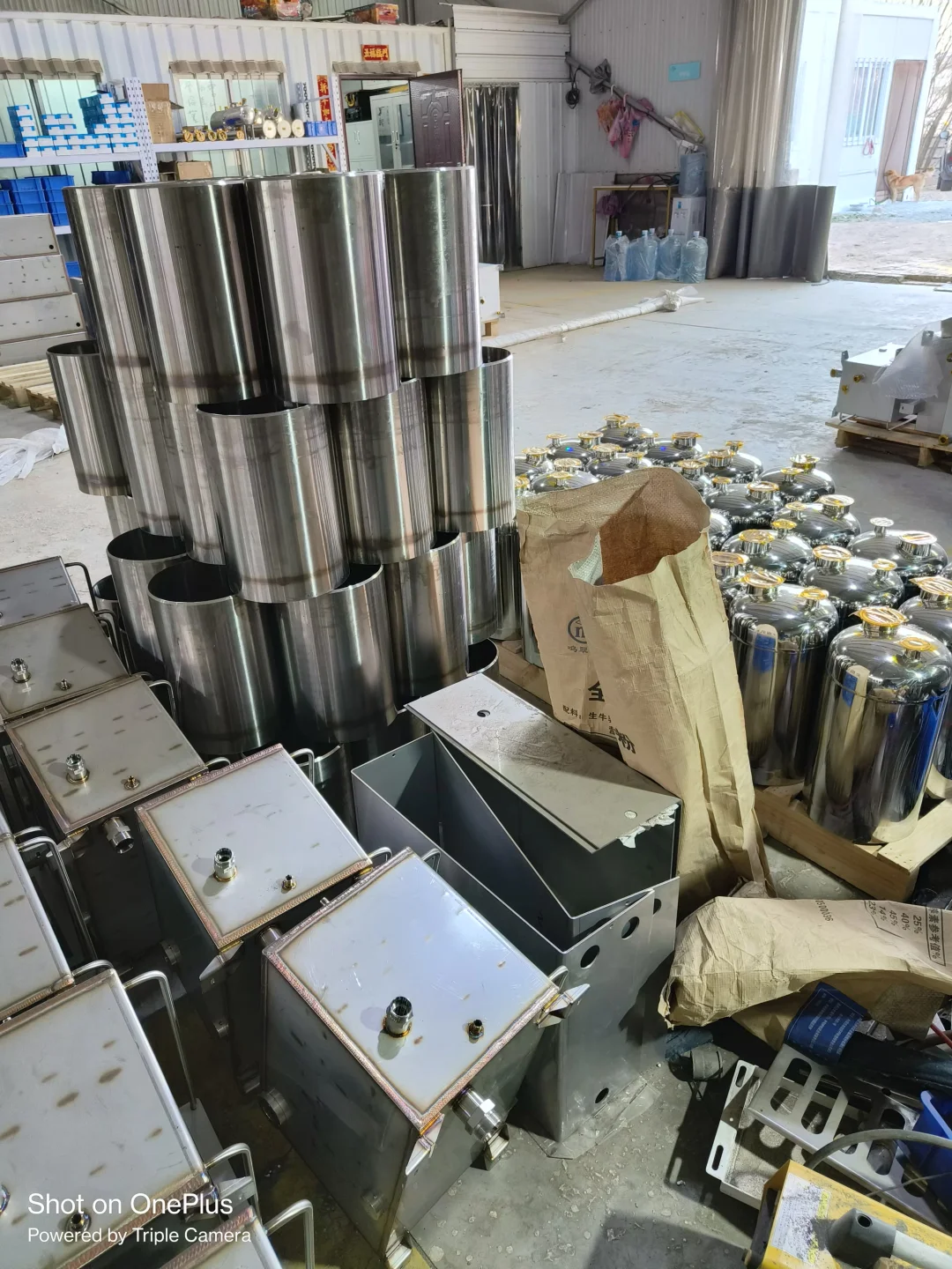 不锈钢定制各种不锈钢盒子，不锈钢箱子罐体