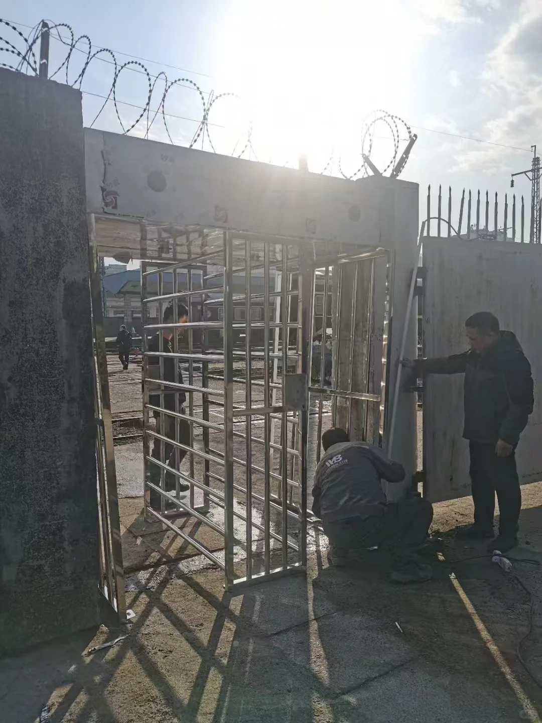 ⭐颜值与安全并存,门禁界的高墙坚果?