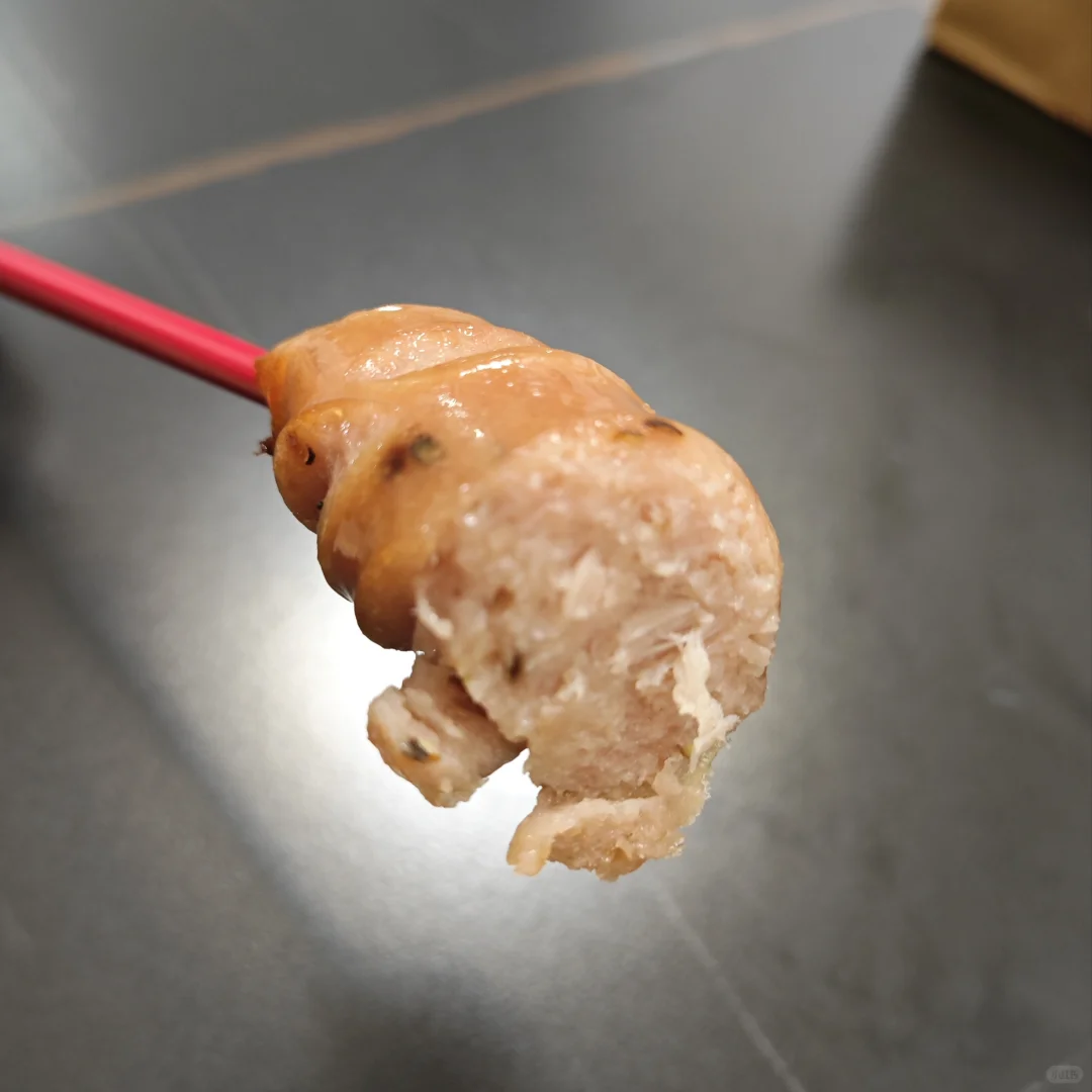 报告！抓到肉肉拉！！