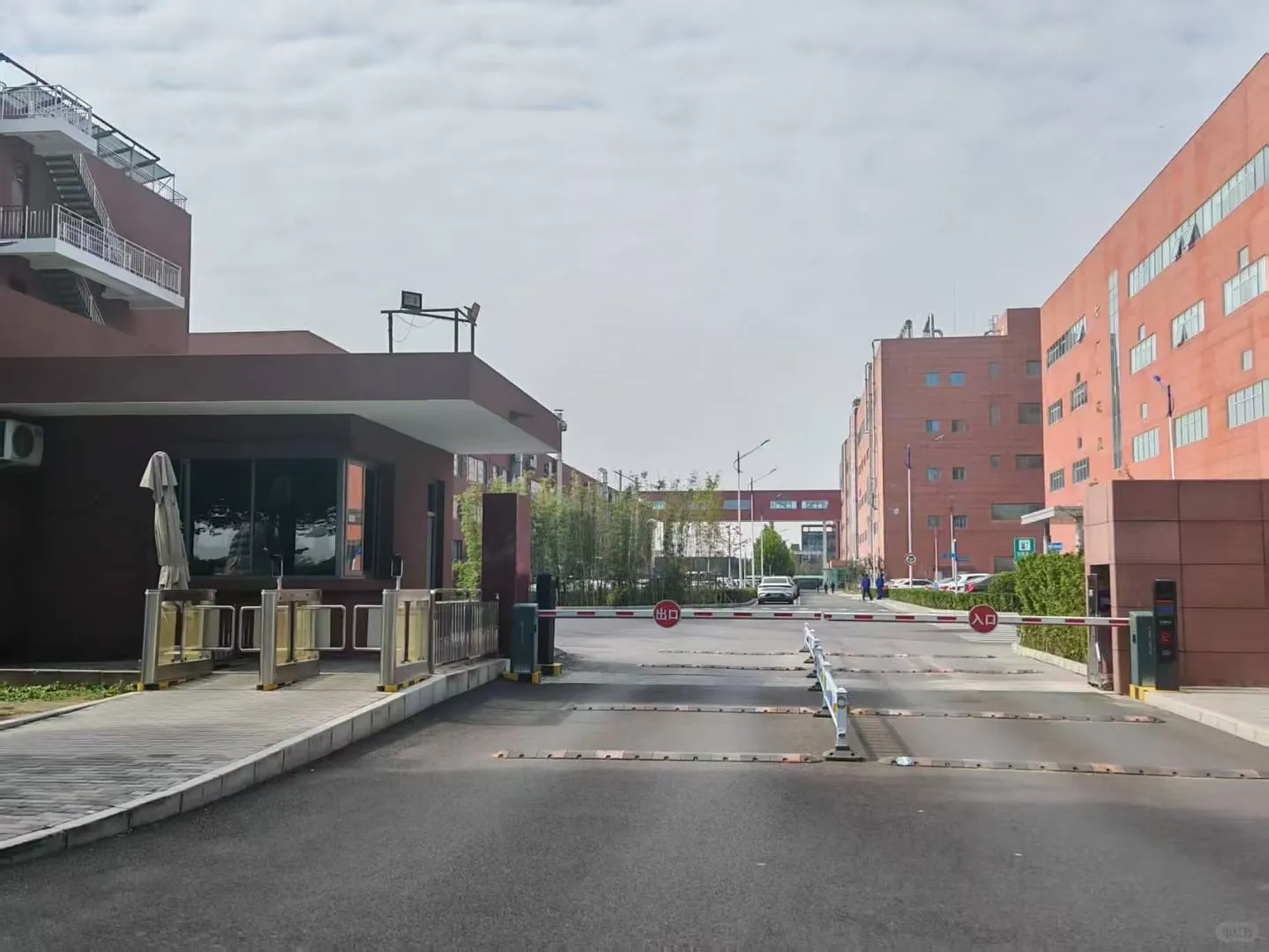 学校门口的安防产品应用场景案例