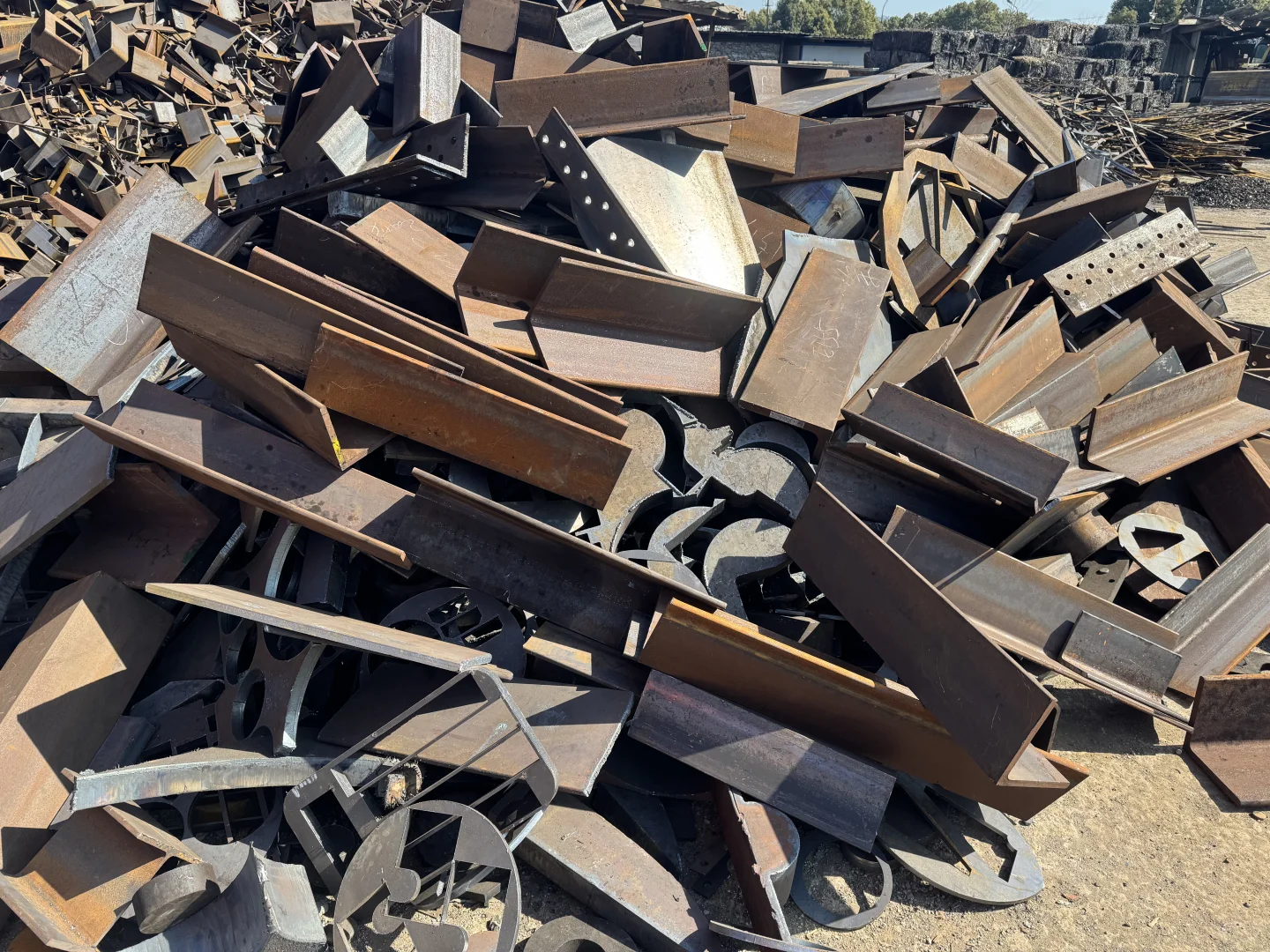 江浙沪废钢集合基地