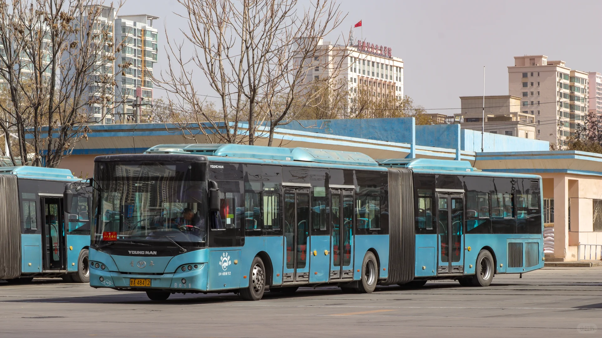 时日无多的金城BRT双开门大青后