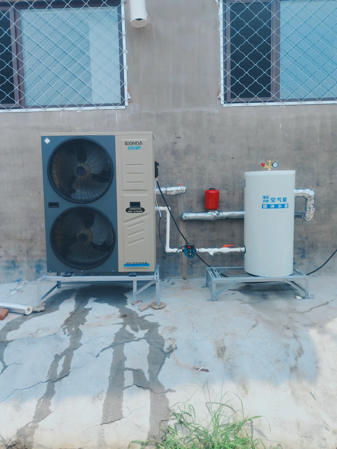 给爸妈在北方农村自建房装了一套空气能地暖