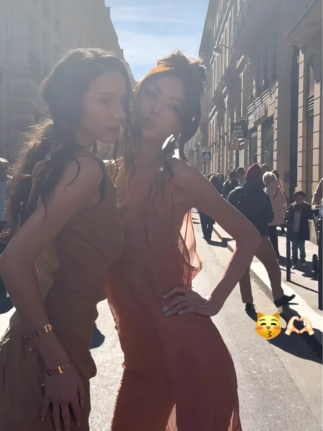 碳酸和腻腻资源好到飞起啊！吸?动作好帅