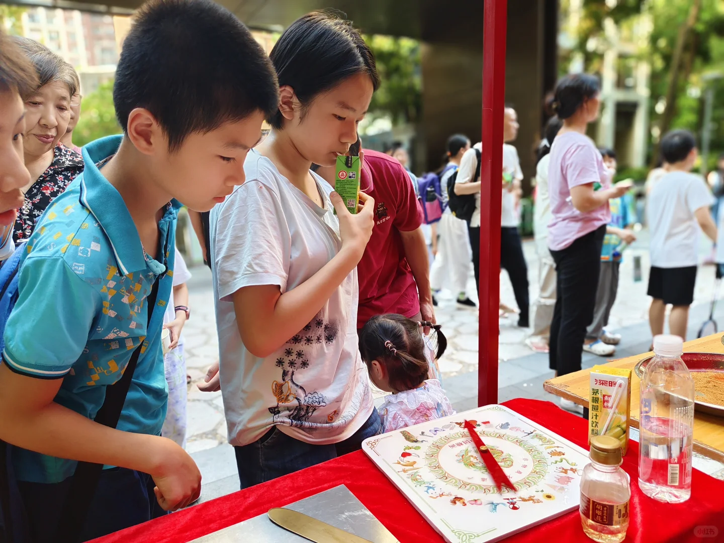 小区惊现非遗糖画师傅！