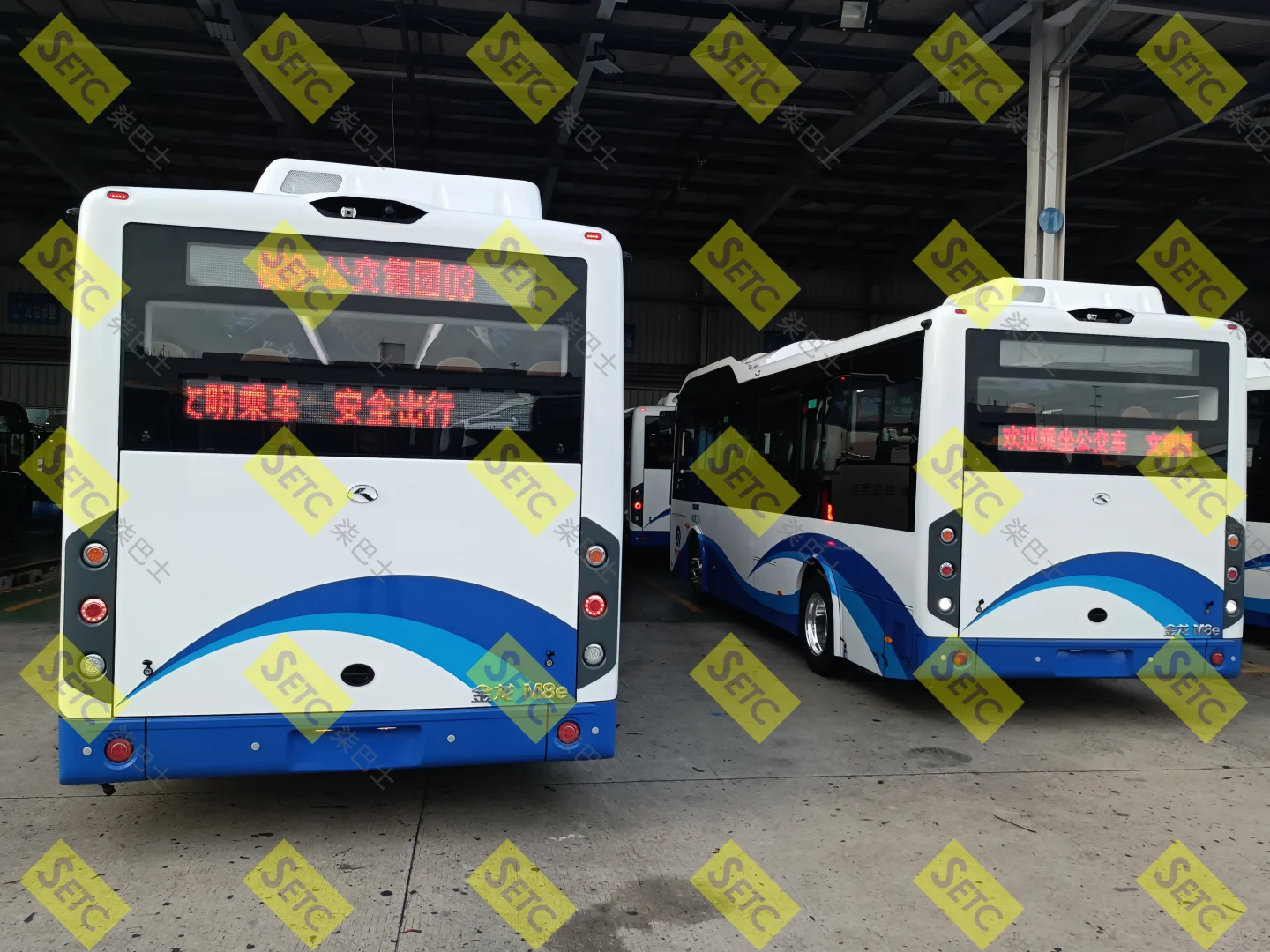 泉州公交 XMQ6815WGBEVL