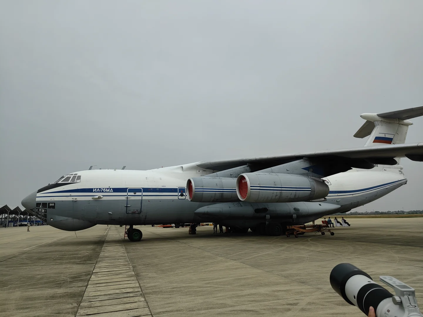 伊尔-76