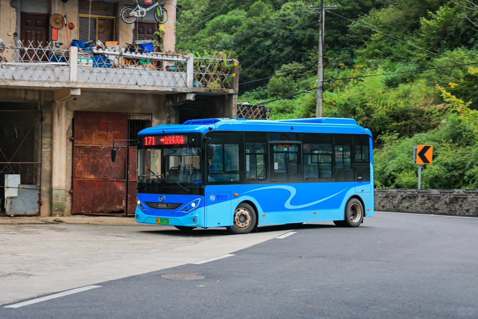 新车上线!宁波城乡公交25年批次海格清澜