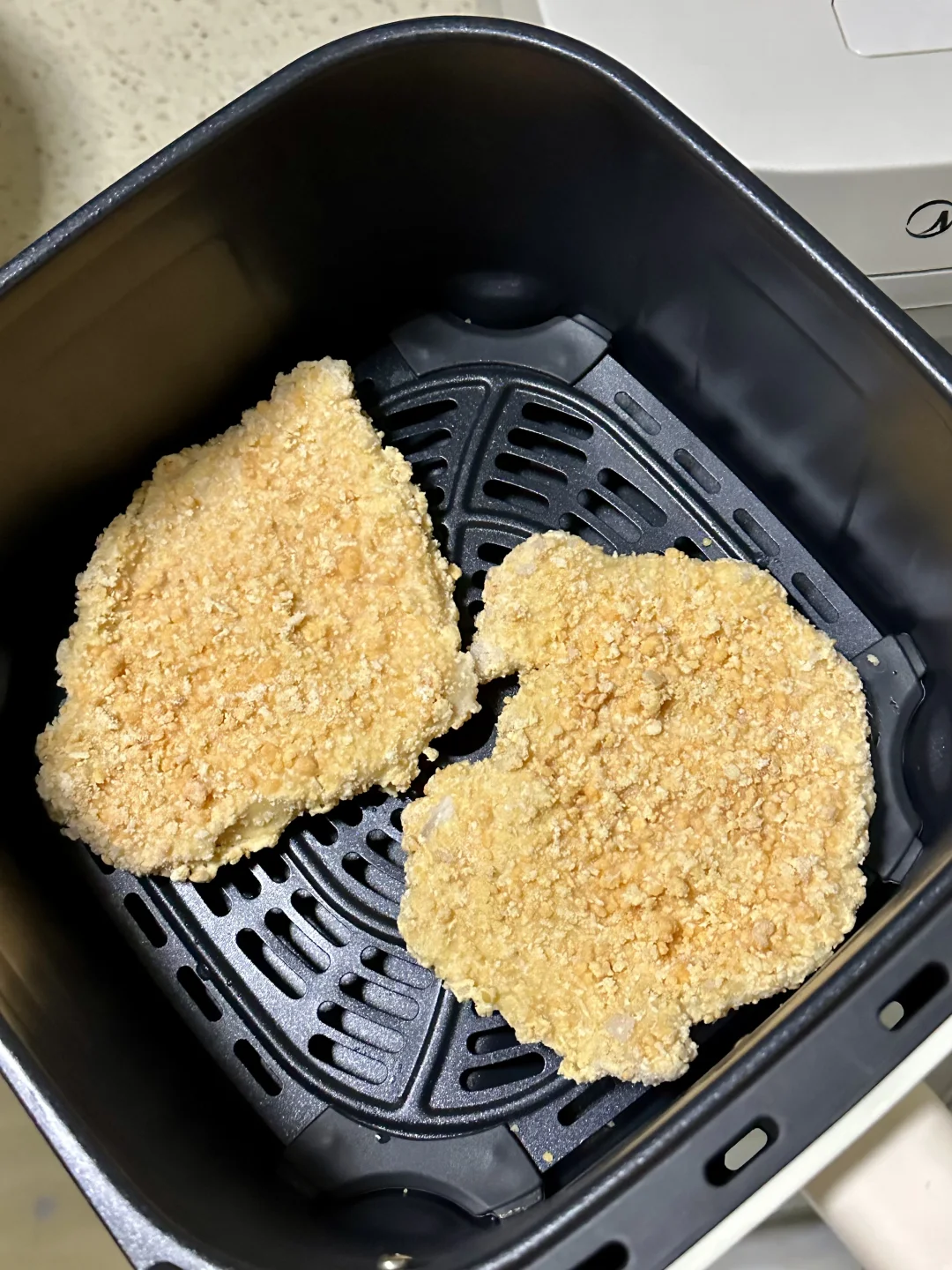 50r在零食店买了一篮速食半成品！