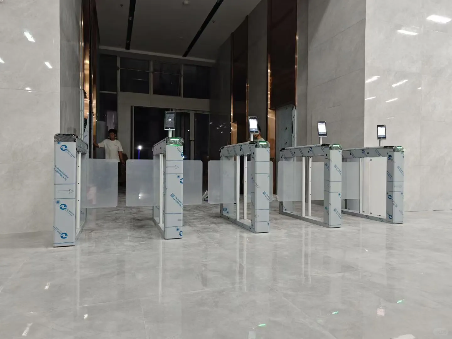 考勤 门禁 硬件