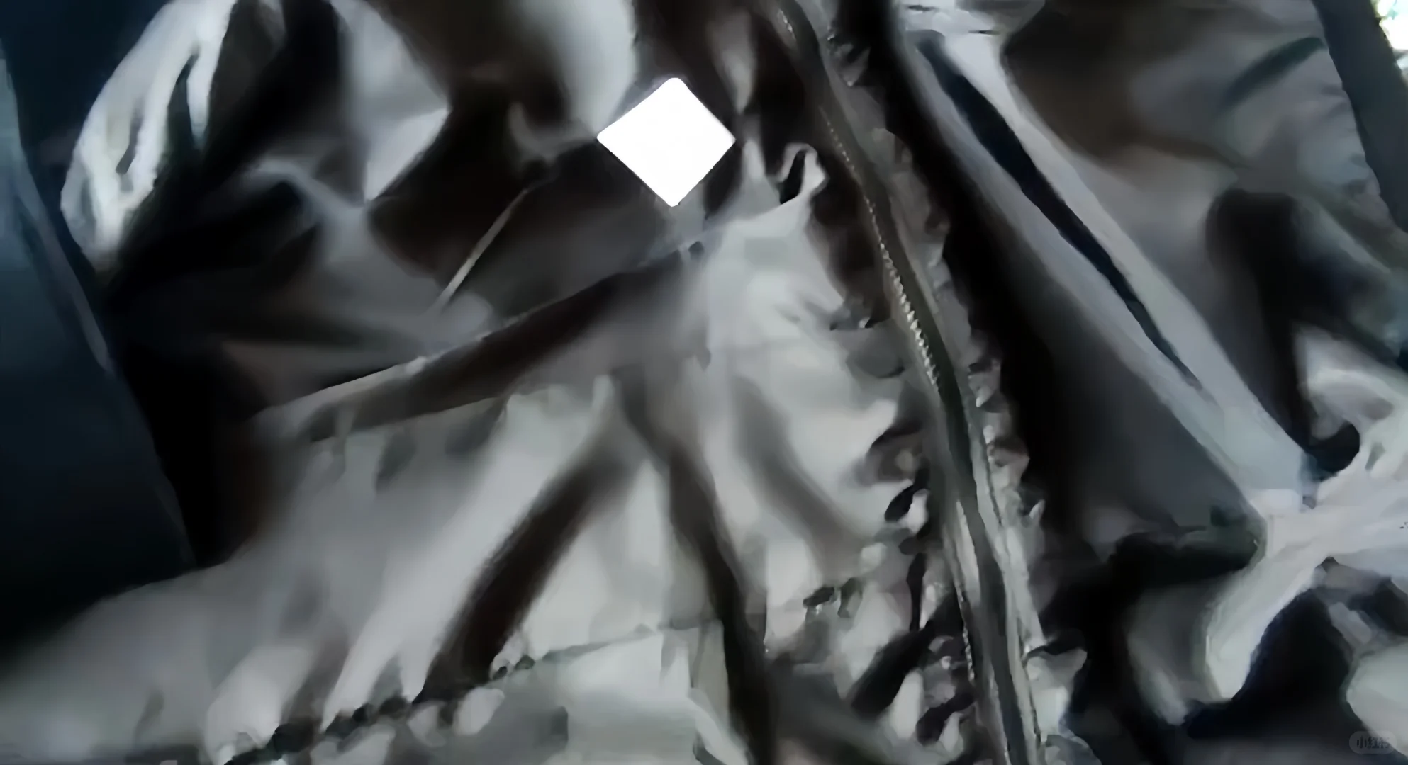 ranran这件黑色大衣 面料已经确定好了✅