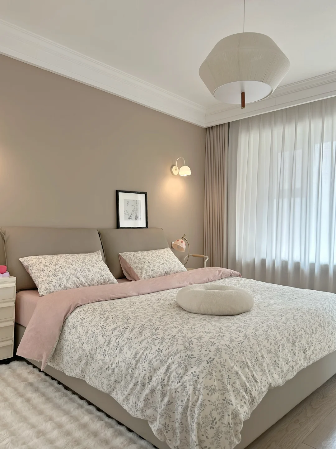 一个干净的卧室真的太治愈了~