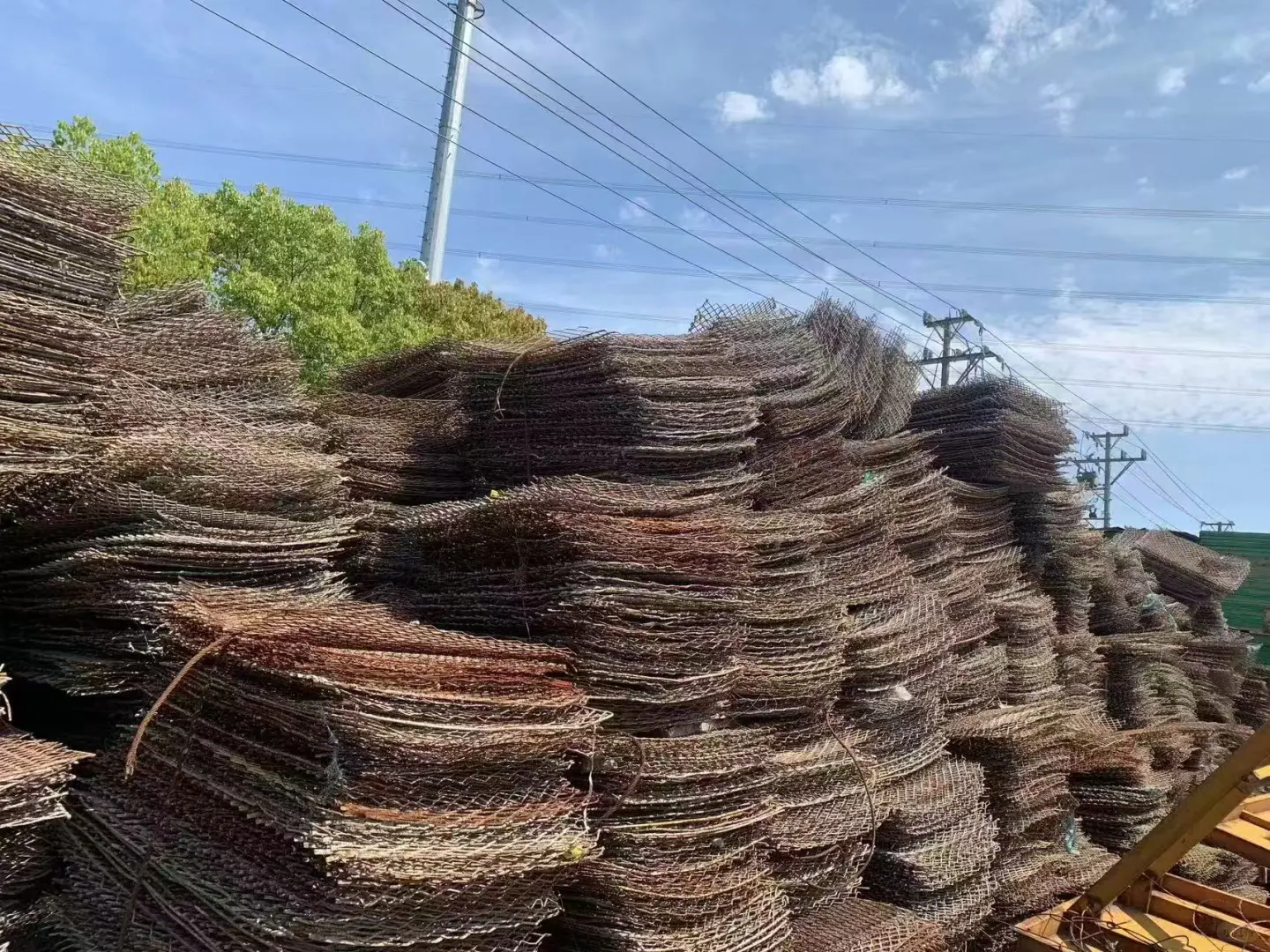 我爸让我发网上卖…啊…咋卖啊00后勇闯废钢界