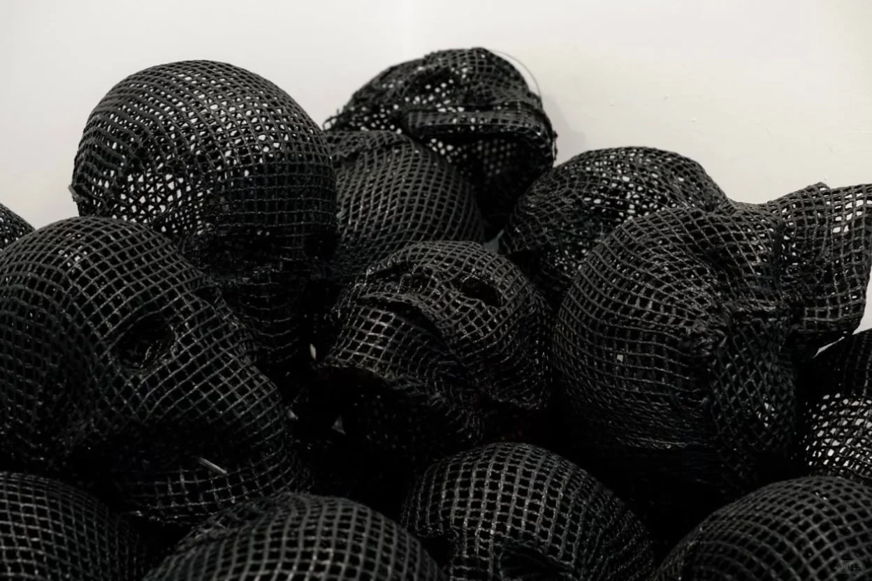 From THE MOOR ｜Aitor Throup回顾展