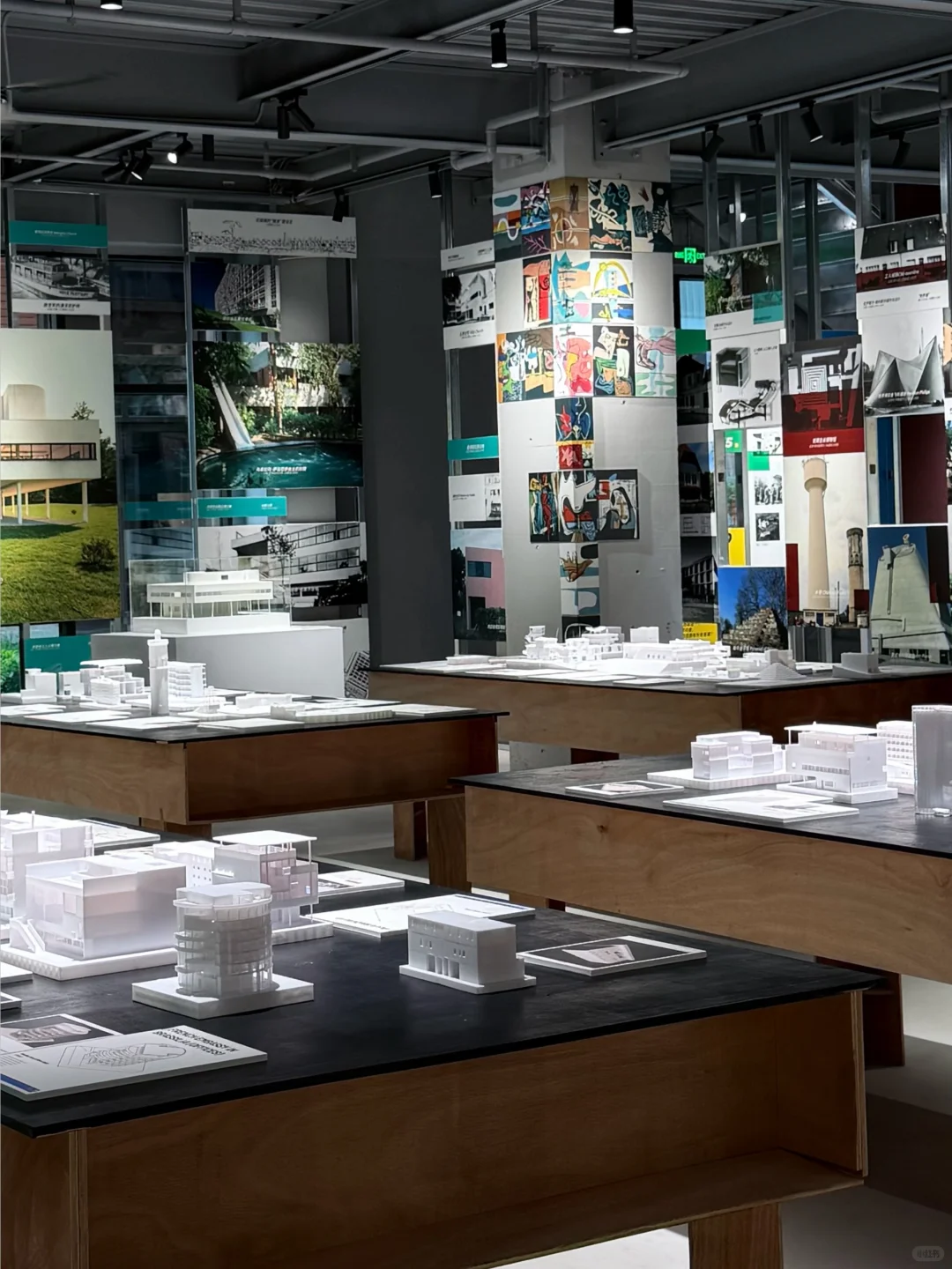 重庆 旁观者设计博物馆 设计引导我们思考