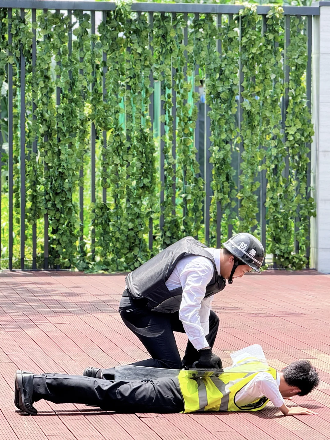 案场物业秩序部防暴培训