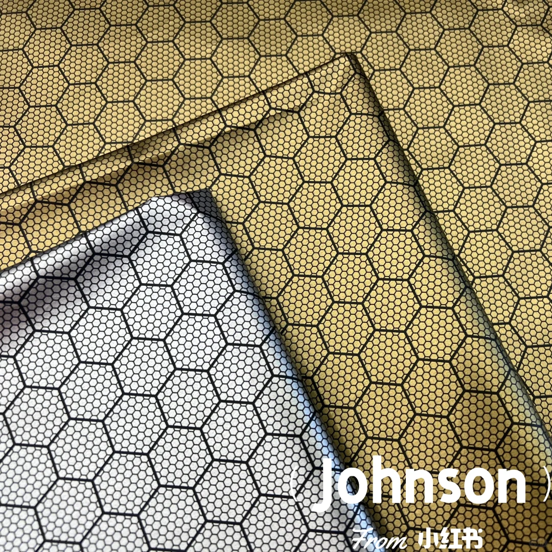 能使灯泡发光的里布哦！黑金蓄热系列！