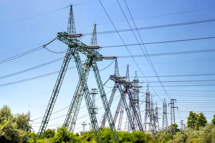 变压器、电力成套的厂家?，?给我推荐采购