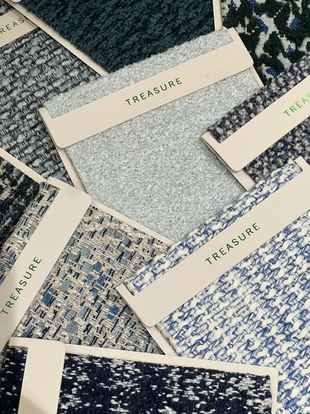 蓝调时刻做到面料上是什么感觉