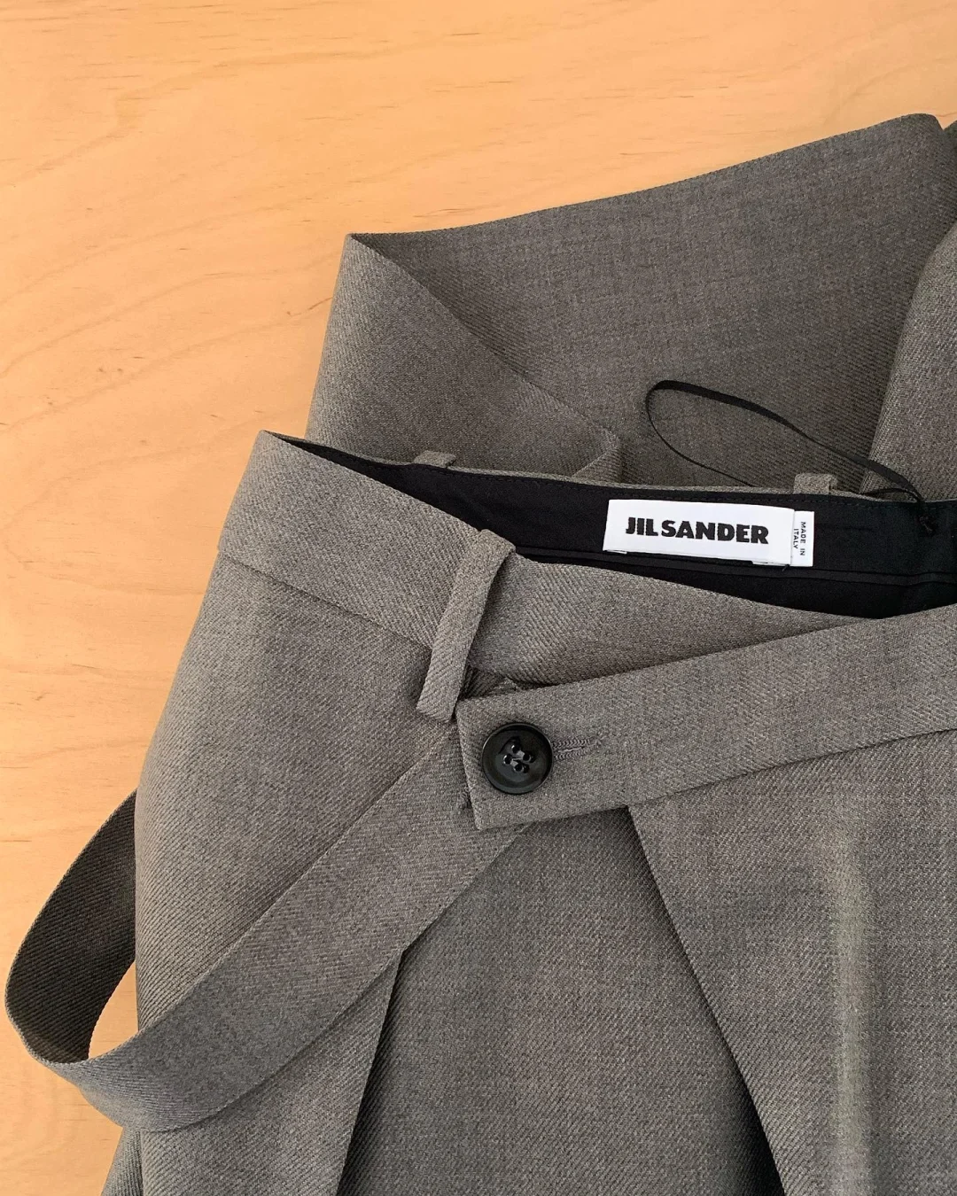 内行才知道｜Jil Sander背后的奢华面料