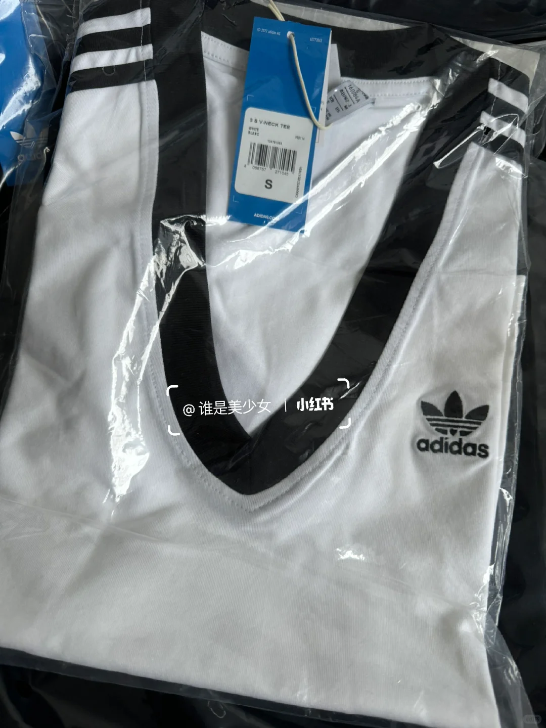 科普｜今年爆款V领，你最pick哪一件