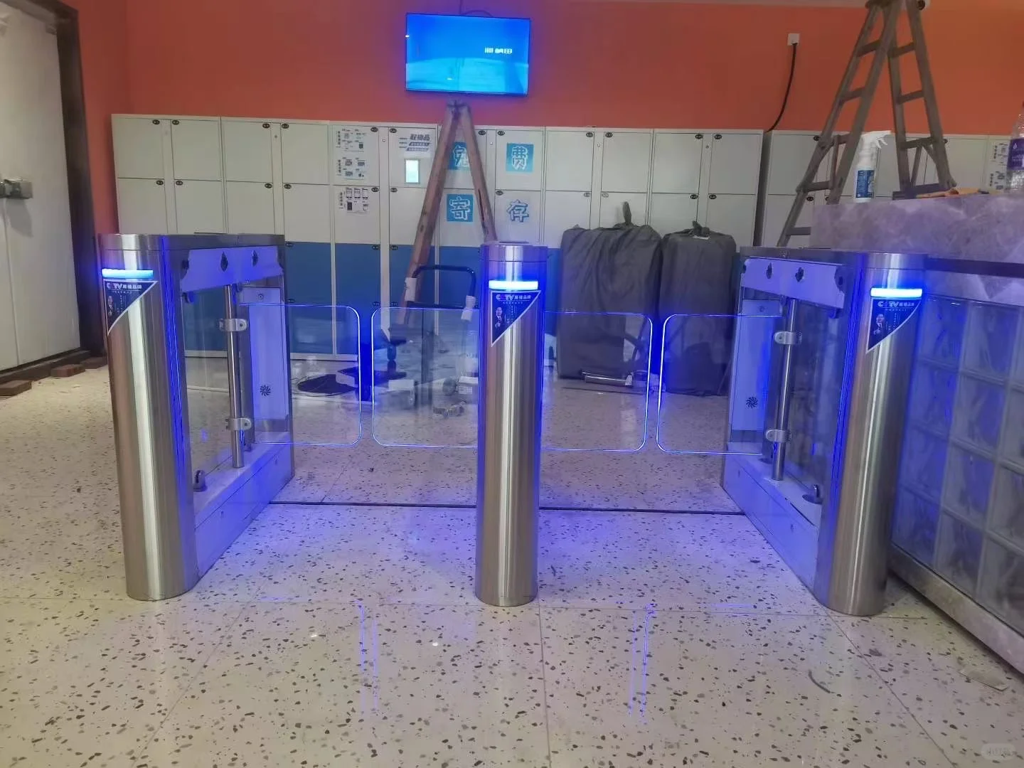 ?人行通道闸机分类指南｜选对闸机效率翻倍